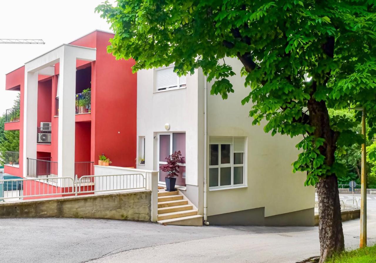 Studio Apartment Stazion With Free Parking Pazin Ngoại thất bức ảnh