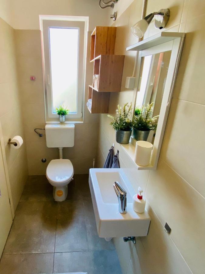 Studio Apartment Stazion With Free Parking Pazin Ngoại thất bức ảnh